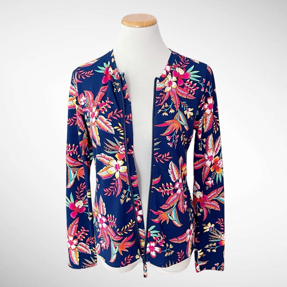 Tommy Bahama Tropical Print Zip-Front Long-Sleeve Jacket - Picture 4 of 15